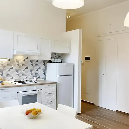 Modern In Siracusa - 40 Sqm With Parking דירה